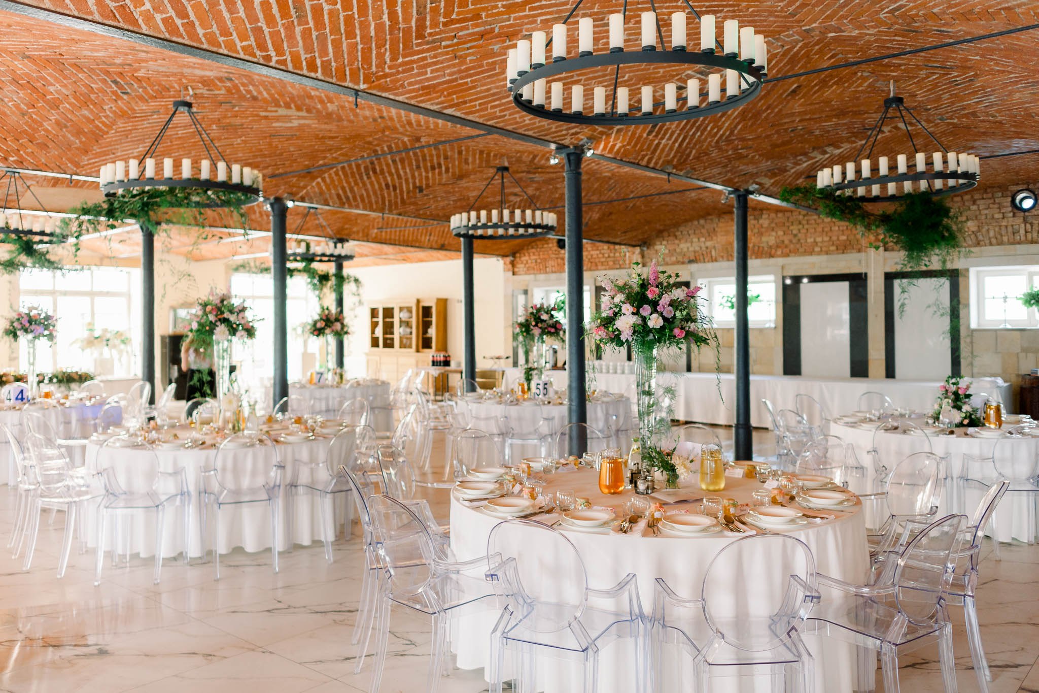 sala weselna w prowansalskim stylu