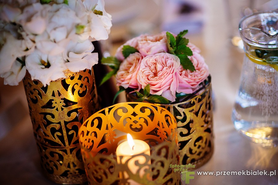 dekoracja stołu na orientalne wesele
