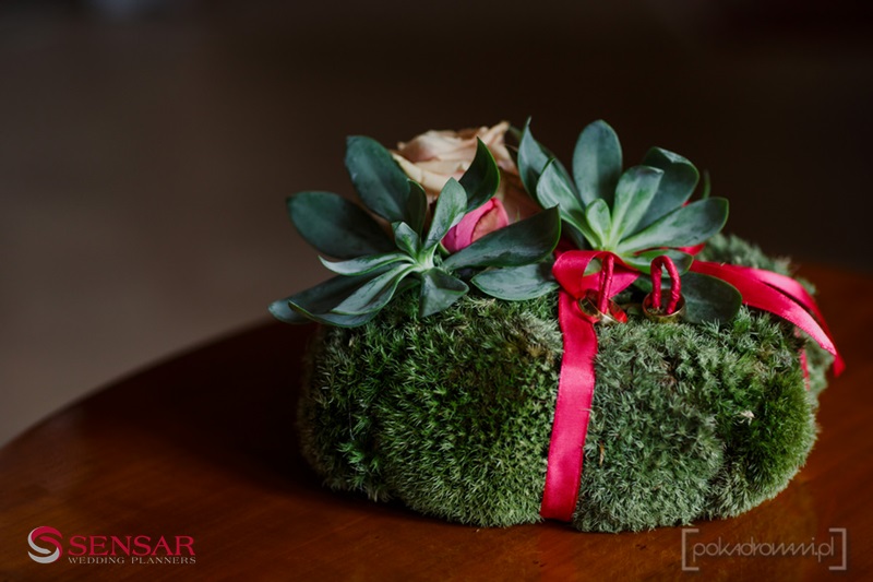 poduszeczka pod obrączki na ślub w stylu boho